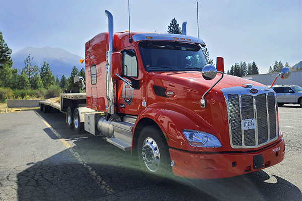 unloaded-step-deck-semi-trailer